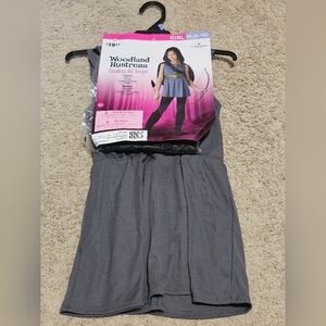 Girls M 8-10 Woodland Huntress Costume - Halloween / Theater